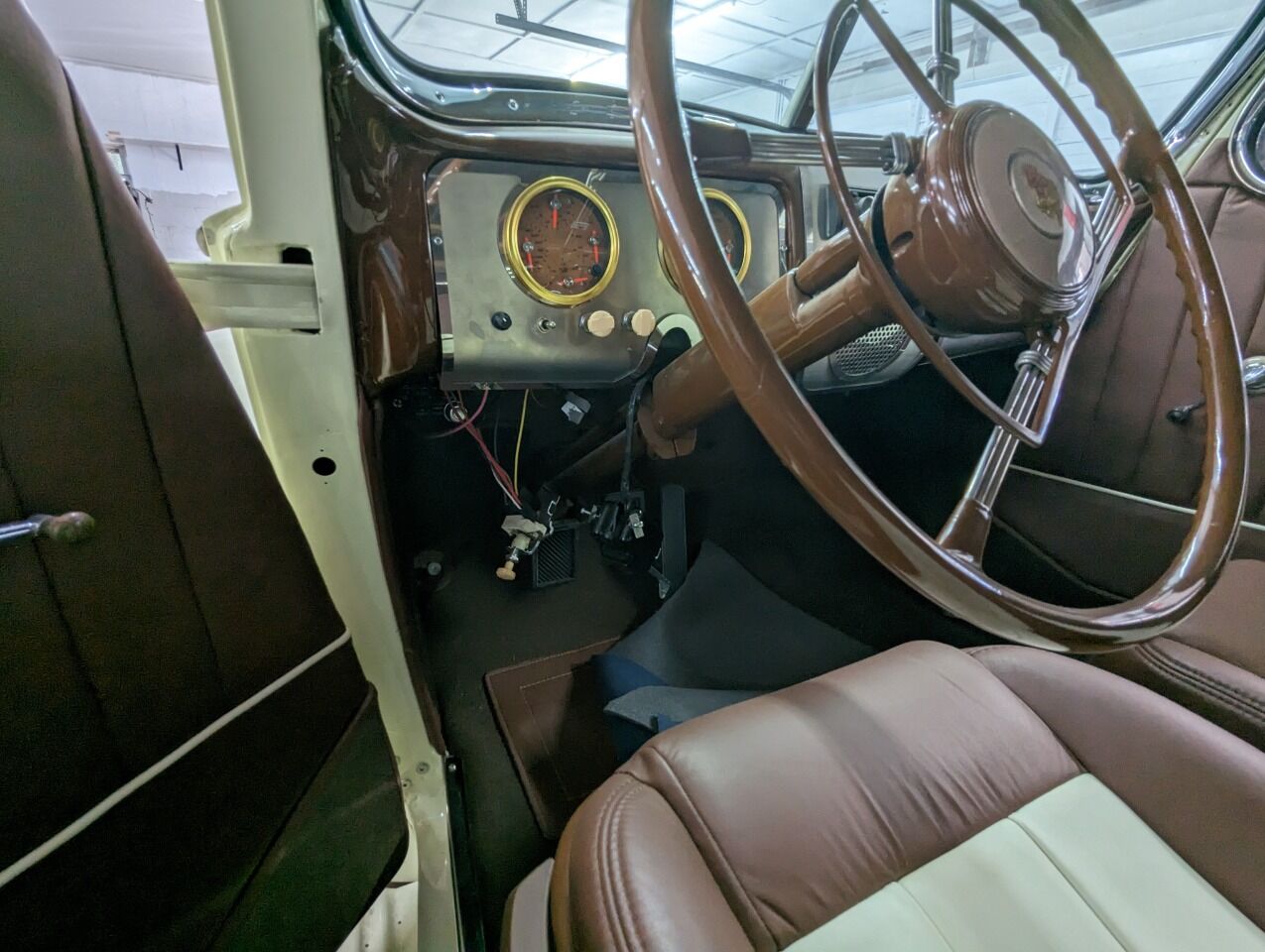 1941 Packard 110 30