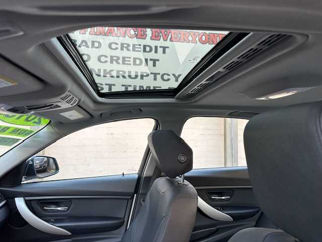 2018 BMW 3 Series 320i xDrive