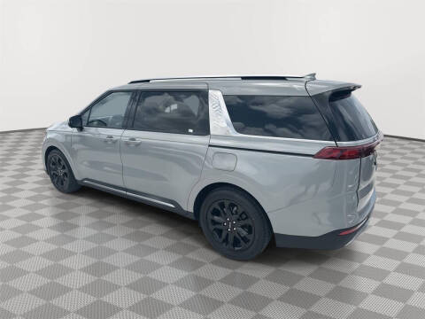 2023 Kia Carnival SX