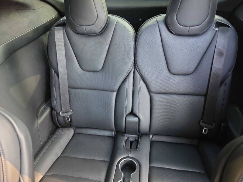 2022 Tesla Model X Plaid