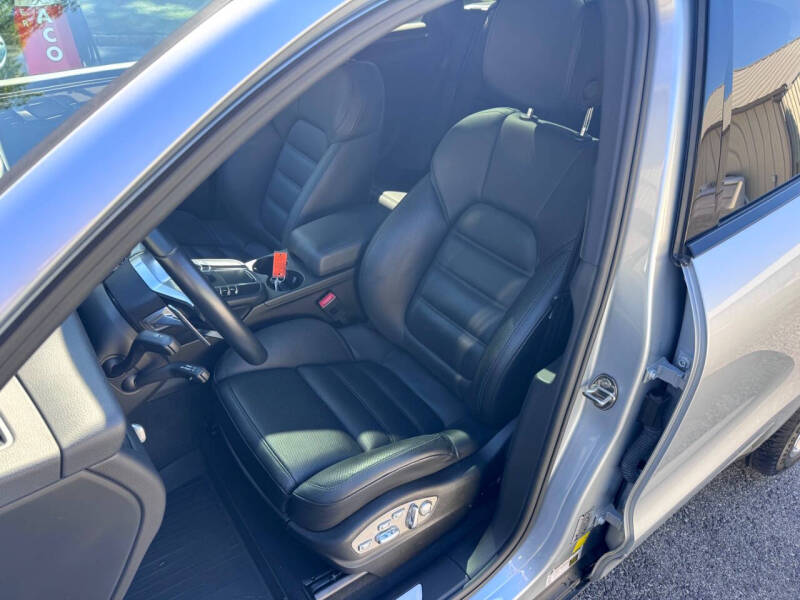 2017 Porsche Macan S