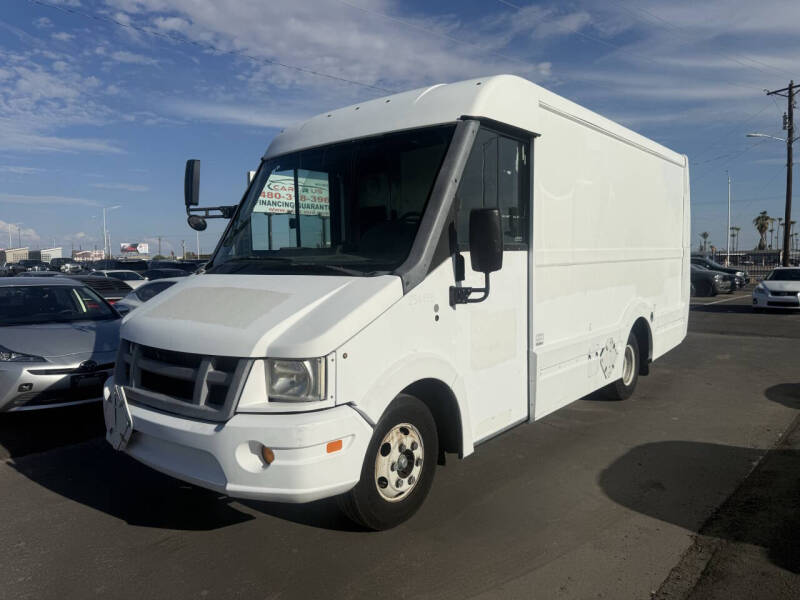 2014 Isuzu NPR's photo