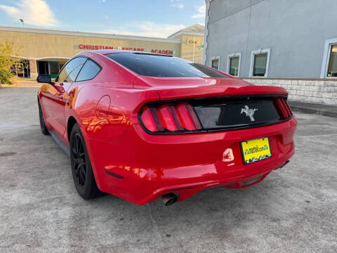 2017 Ford Mustang V6