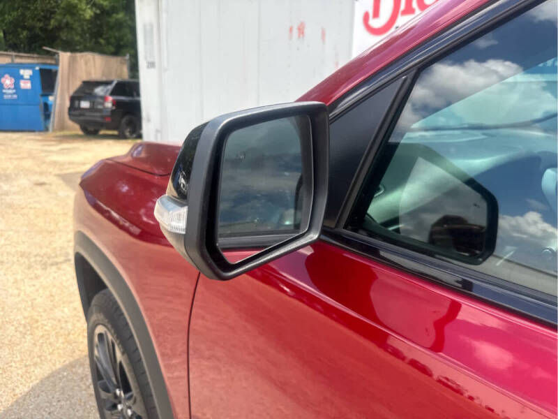 2023 GMC Acadia SLE