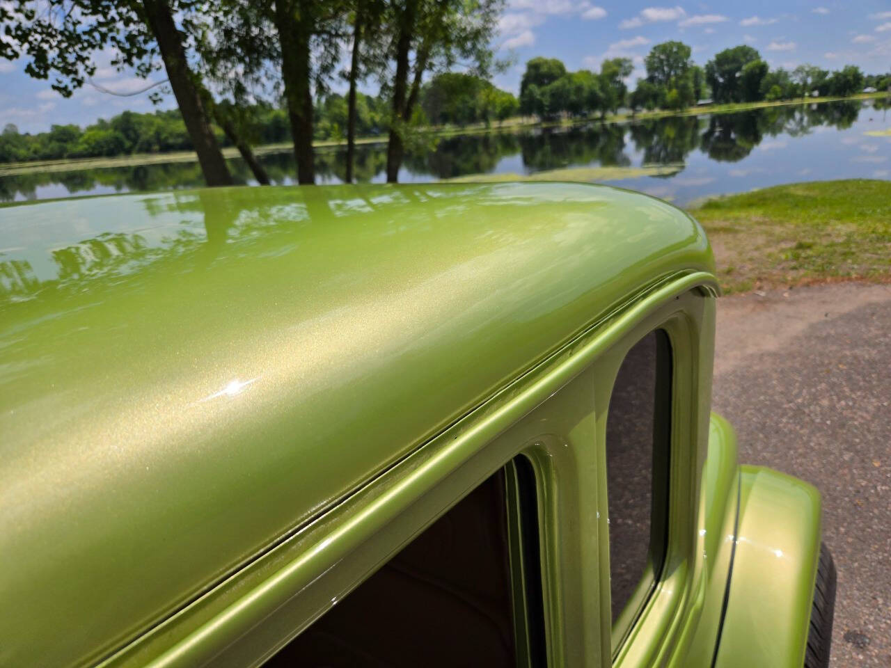 1930 Dodge 5-Window Coupe 98