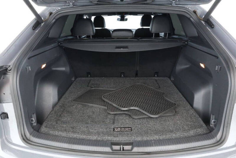 2021 Volkswagen Atlas Cross Sport V6 SEL Premium 4Motion