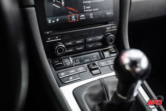 2017 Porsche 718 Cayman