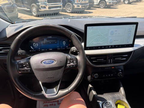 2025 Ford Escape Platinum