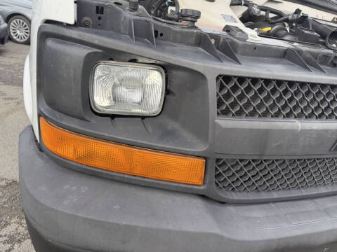 2017 Chevrolet Express 2500