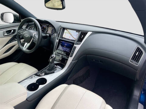 2019 Infiniti Q60 Red Sport 400