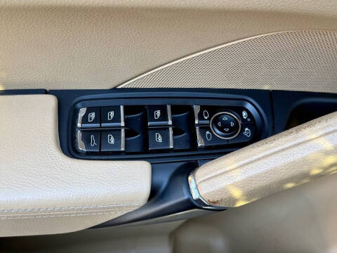 2016 Porsche Cayenne S E-Hybrid