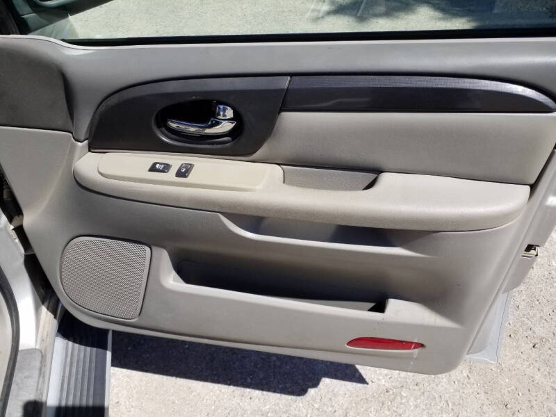 2004 GMC Envoy XL SLE