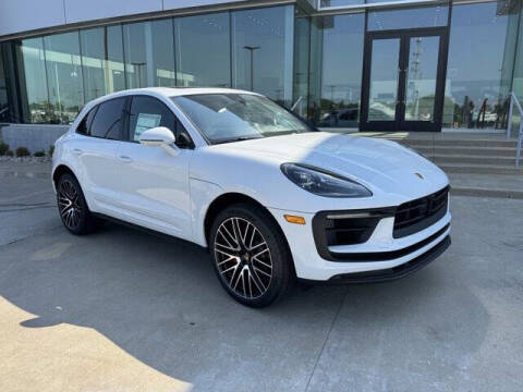 2025 Porsche Macan S