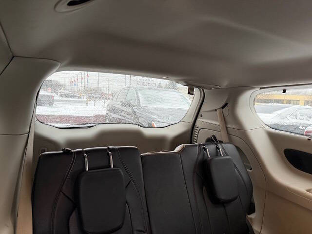 2018 Chrysler Pacifica Touring L Plus