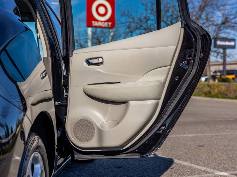 2013 Nissan LEAF