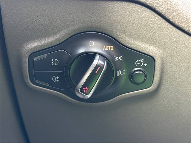 2017 Audi Q5 2.0T quattro Premium Plus