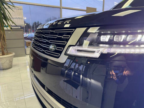 2025 Land Rover Range Rover P400 SE