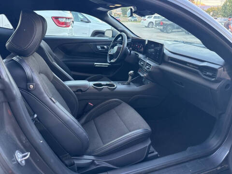 2024 Ford Mustang EcoBoost