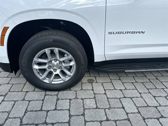 2026 Chevrolet Suburban LS