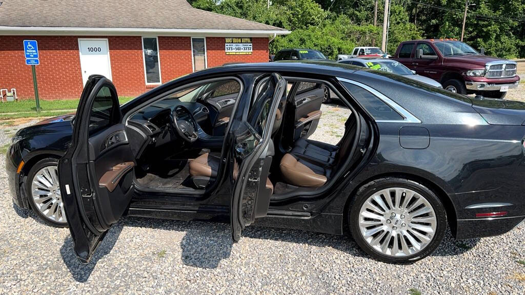 2013 Lincoln MKZ for sale at Big Iron Auto LLC in Cape Girardeau, MO