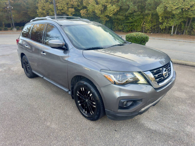2017 Nissan Pathfinder SV