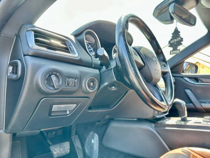 2017 Maserati Ghibli Sedan - $29,995