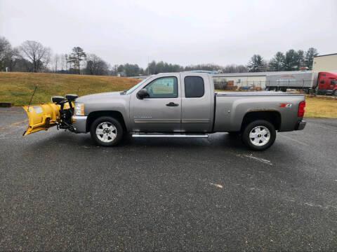 2013 Chevrolet Silverado 1500 for sale at Pelham Auto Group in Pelham NH