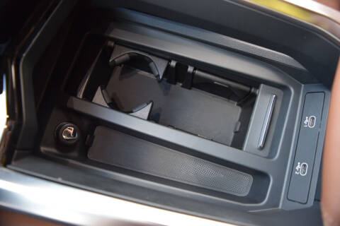 2022 Audi e-tron quattro Premium