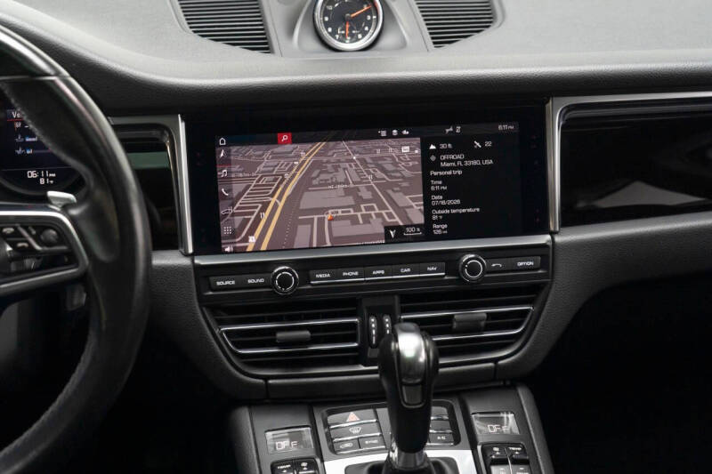 2020 Porsche Macan