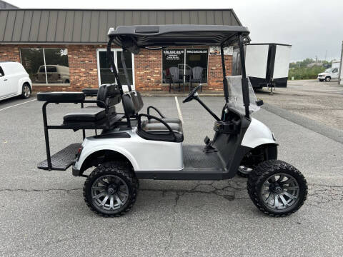 2016 E-Z-GO RXV