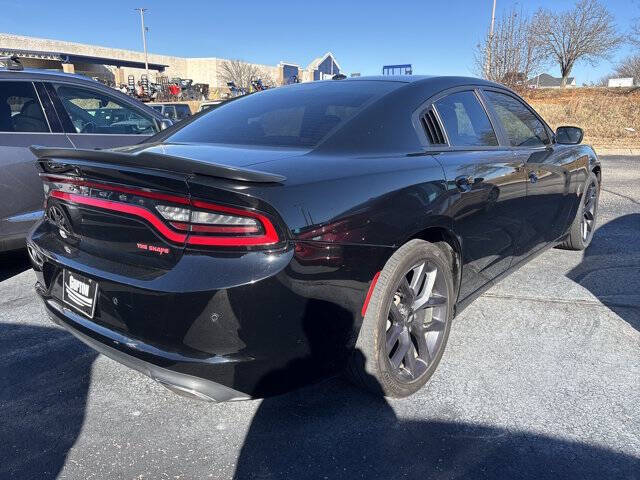 2020 Dodge Charger SXT