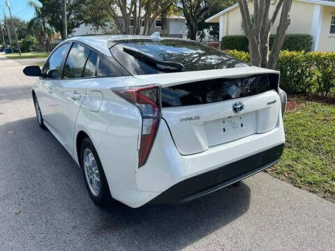 2017 Toyota Prius Two
