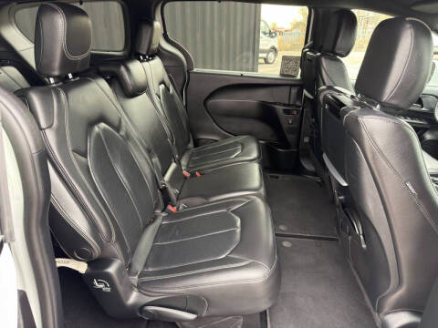 2019 Chrysler Pacifica Touring L Plus