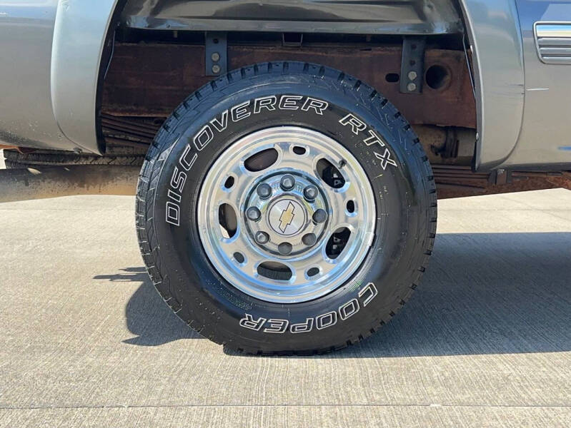 2002 Chevrolet Silverado 2500HD LS