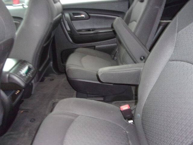 2009 Chevrolet Traverse 1LT photo 6