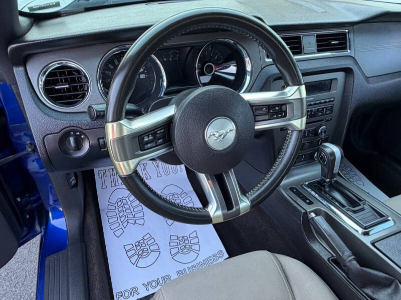 2014 Ford Mustang V6