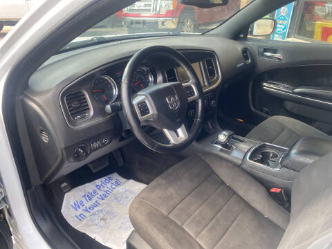 2012 Dodge Charger SXT