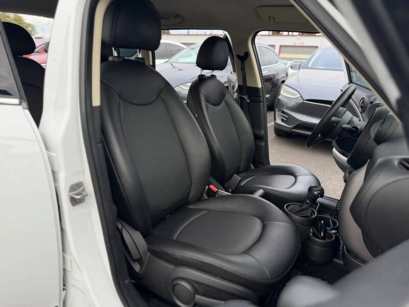 2015 MINI Countryman Cooper