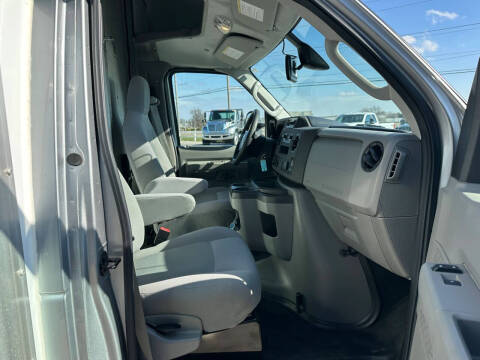 2025 Ford E-Series