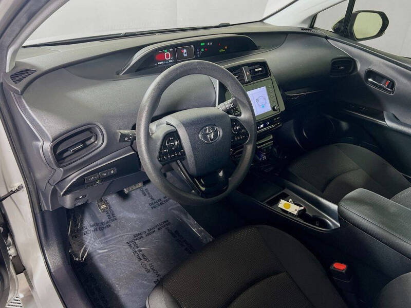 2020 Toyota Prius LE AWD-e