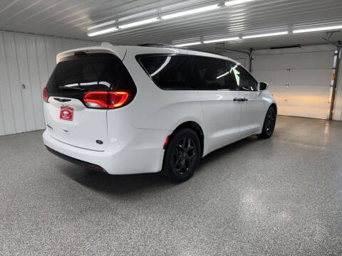 2019 Chrysler Pacifica Touring L Plus