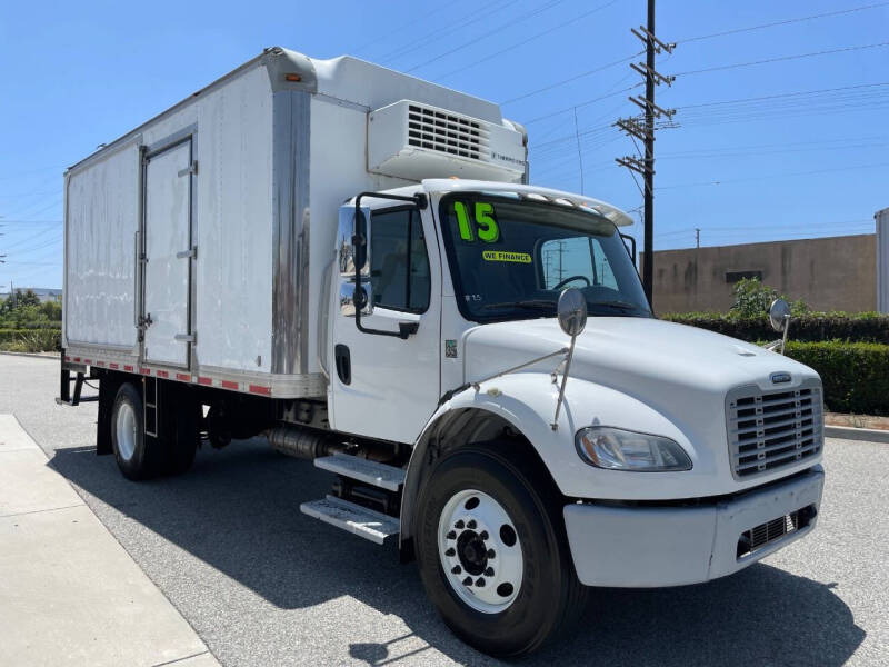 2015 Freightliner M2 106