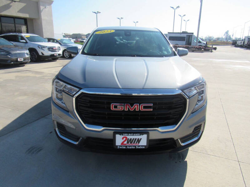 2023 GMC Terrain SLE