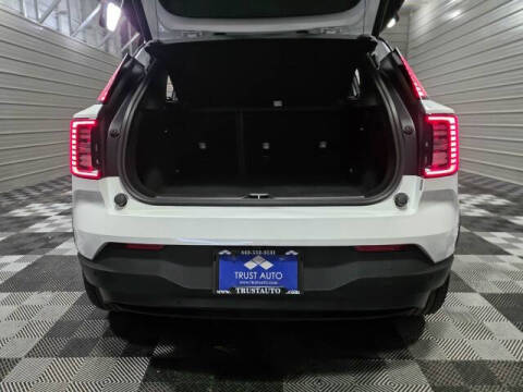 2025 Volvo EX30 Twin Plus