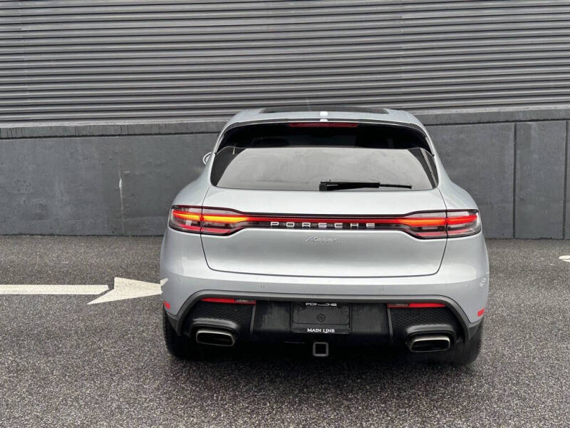 2025 Porsche Macan