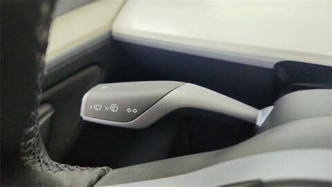 2024 Tesla Model Y Performance