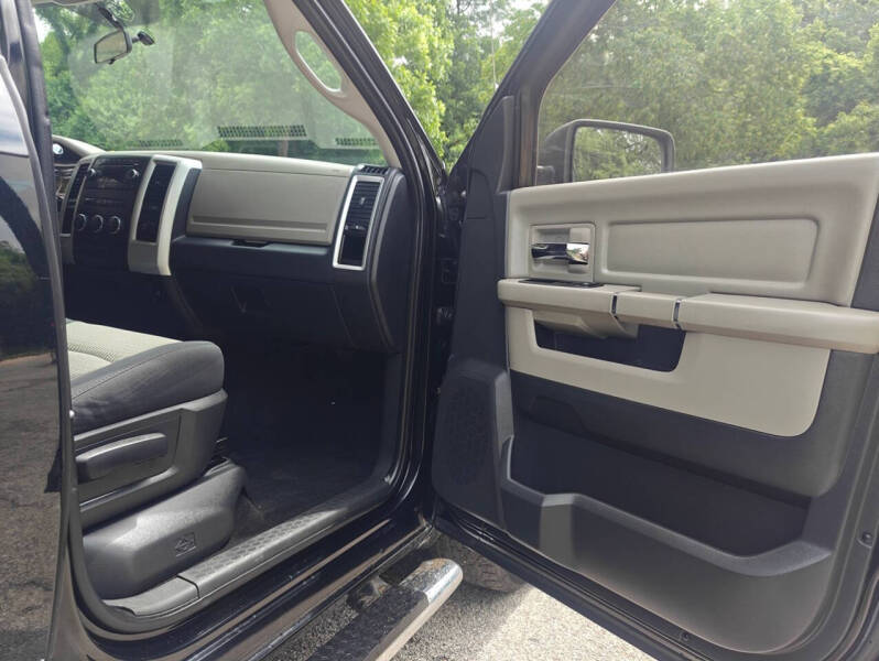 2012 RAM 1500 SLT