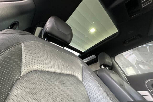 2023 Land Rover Defender 90 X-Dynamic SE