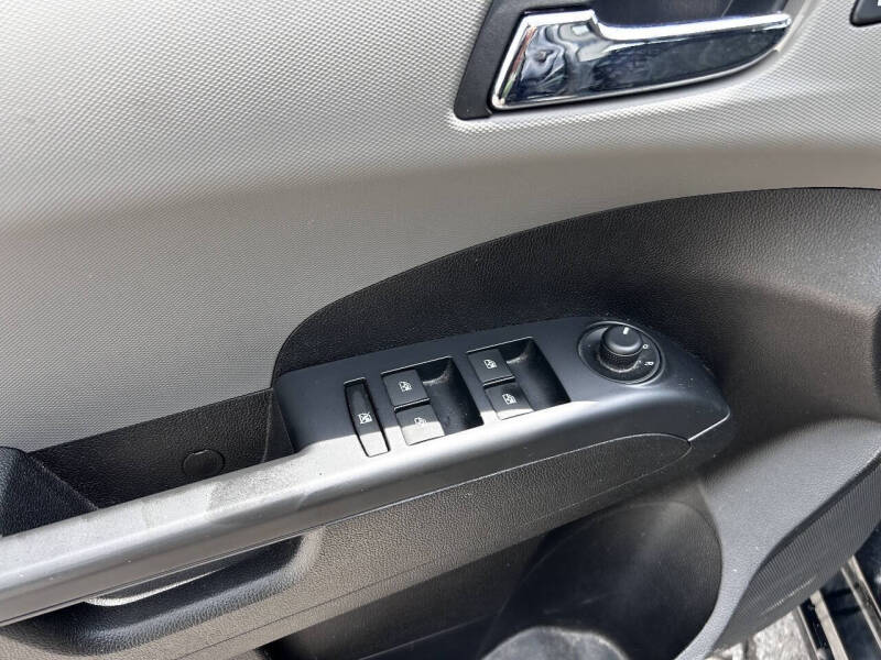 2015 Chevrolet Sonic LT Manual