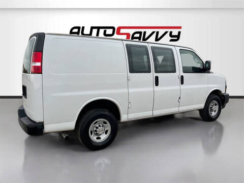 2024 Chevrolet Express 2500